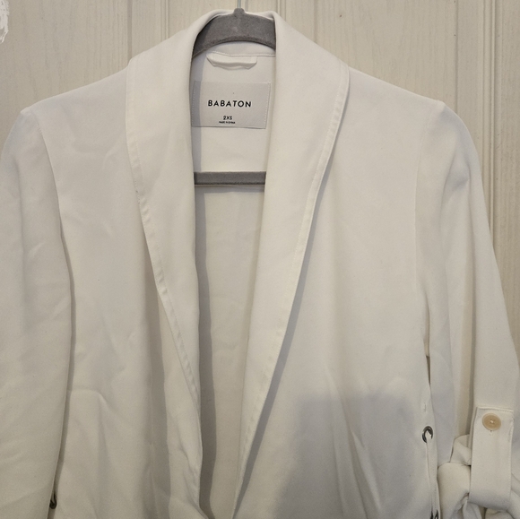 Babaton Blazer Women's Size 2XS Color White - Picture 7 of 10